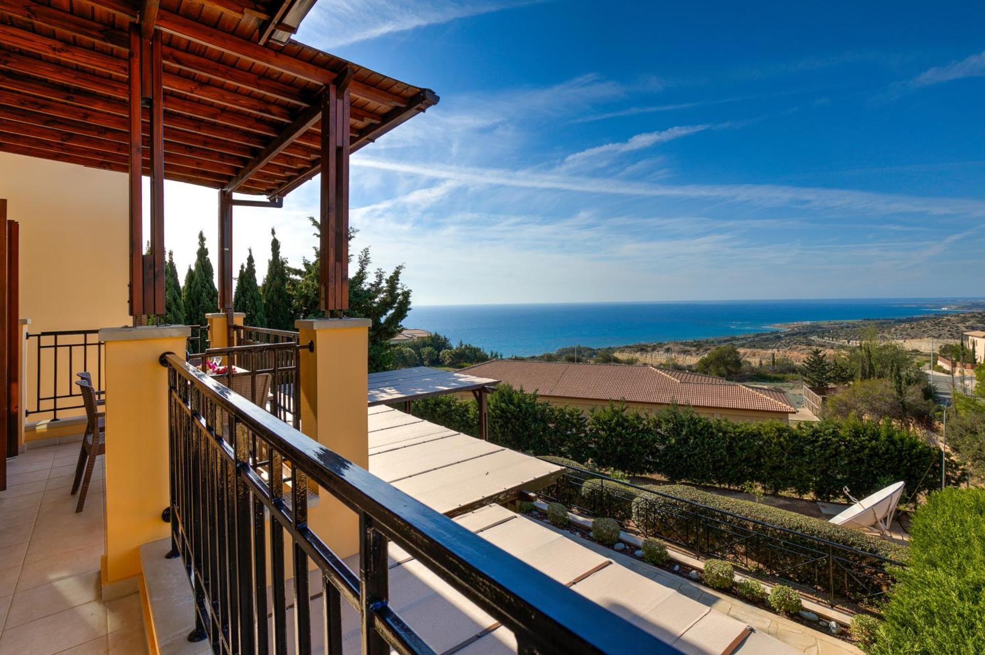1 Bedroom Pyrgos With Beautiful Sea And Sunset Views, Aphrodite Hills Apartament Kuklia